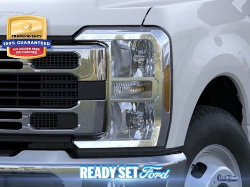 New 2025 Ford F350 XL w/ XL Chrome Package image 18