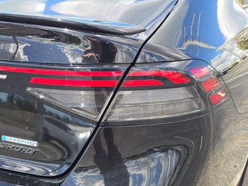 Used 2023 Honda Accord Sport image 8