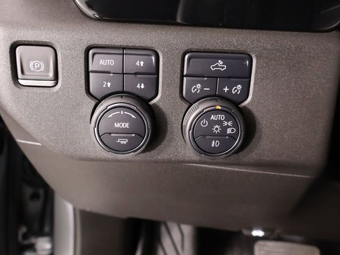 Used 2023 Chevrolet Silverado 1500 RST image 8