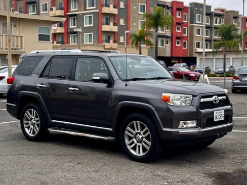 Used 2011 Toyota 4Runner Trail image 1