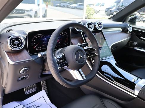 Certified 2026 Mercedes-Benz GLC 300 4MATIC image 17