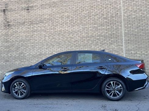 Used 2024 Kia Forte LXS image 27