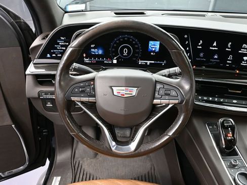 Used 2021 Cadillac Escalade Sport AWD/4WD image 31