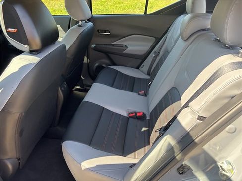 Used 2023 Nissan Kicks SR w/ SR Premium Package image 41