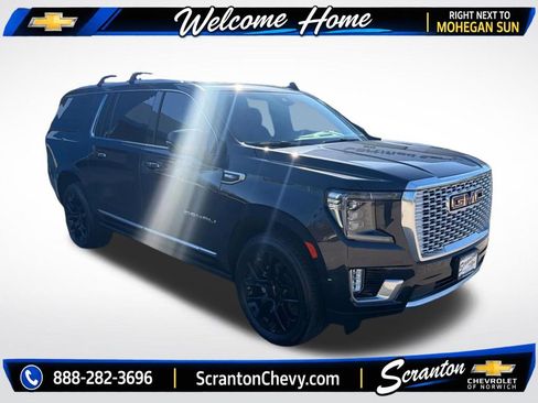 Certified 2023 GMC Yukon XL Denali AWD/4WD image 3