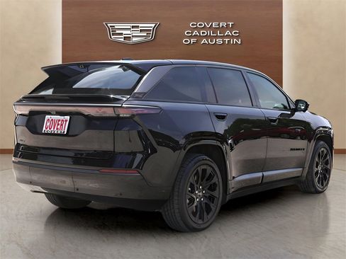 Used 2024 Jeep Wagoneer Launch Edition image 4