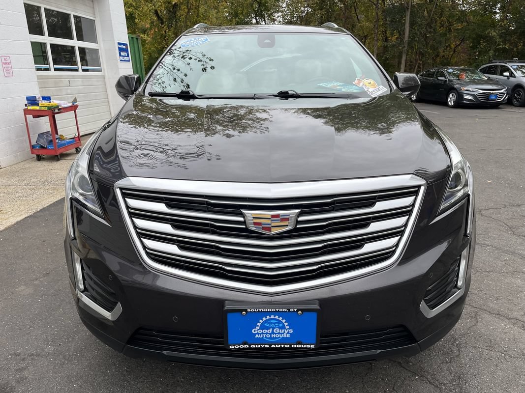 Used 2018 Cadillac XT5 Luxury w/ Driver Awareness Package AWD/4WD image 27