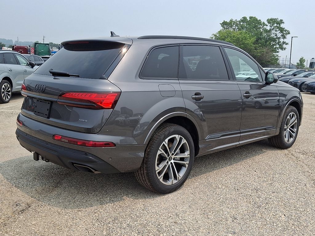 New 2026 Audi Q7 2.0T Premium AWD/4WD image 4