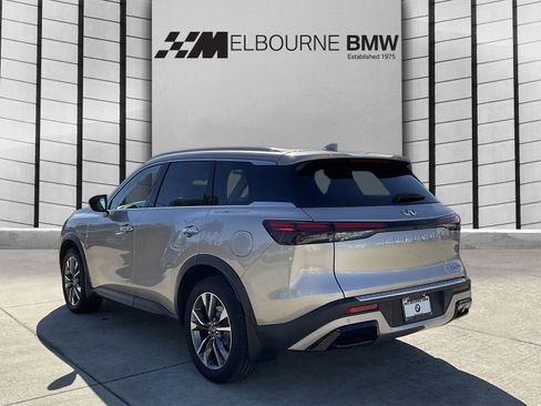 Used 2023 INFINITI QX60 Luxe w/ Performance Audio Package image 6