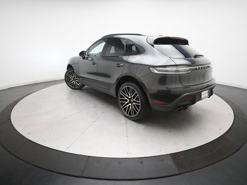 Certified 2026 Porsche Macan image 35