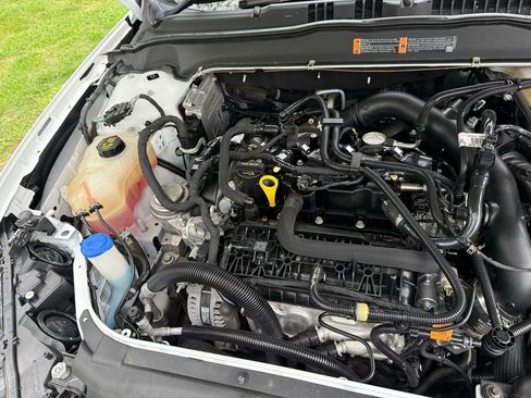 Used 2020 Ford Fusion SE FWD image 41