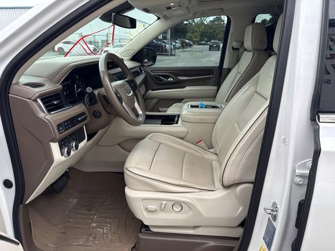Used 2021 GMC Yukon Denali AWD/4WD image 10
