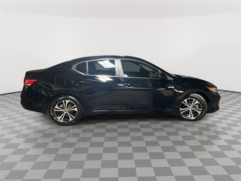Used 2023 Nissan Sentra SV image 2
