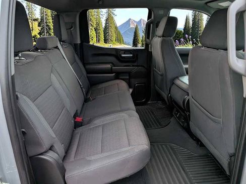 Used 2024 Chevrolet Silverado 1500 Custom Trail Boss w/ LPO, Dark Essentials Package AWD/4WD image 18