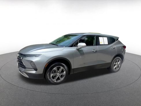Used 2026 Chevrolet Blazer LT AWD/4WD image 8