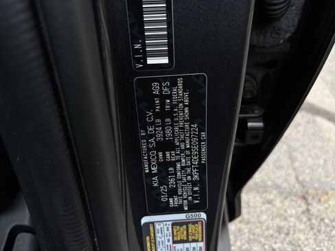 Used 2025 Kia K4 LXS image 33