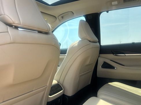 Used 2023 INFINITI QX60 Sensory w/ Vision Package AWD/4WD image 35