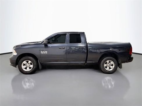Used 2017 RAM 1500 Express image 10