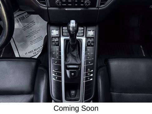 Used 2017 Porsche Macan S AWD/4WD image 24