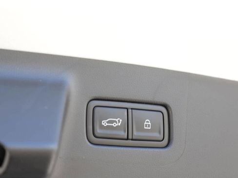 New 2026 Hyundai Santa Fe SE image 6