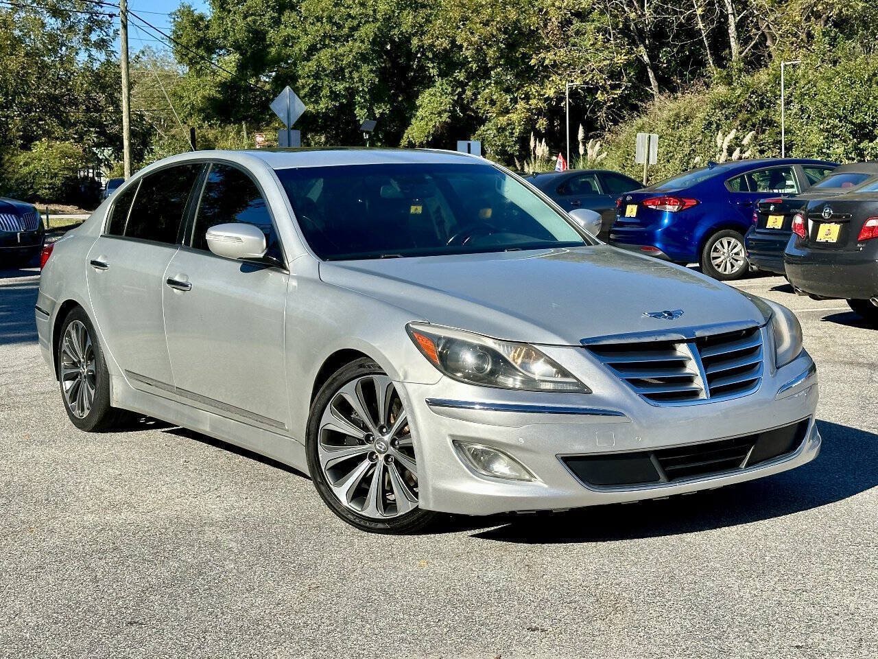 Used 2012 Hyundai Genesis 5.0 R-Spec RWD image 27