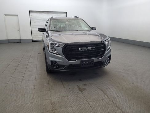 Used 2023 GMC Terrain SLT w/ Elevation Edition AWD/4WD image 14