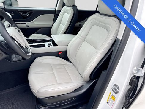 Used 2025 Lincoln Aviator Reserve w/ Jet Appearance Package AWD/4WD image 19