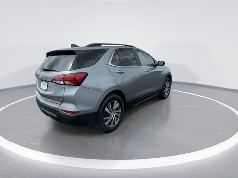 Used 2024 Chevrolet Equinox LT image 8