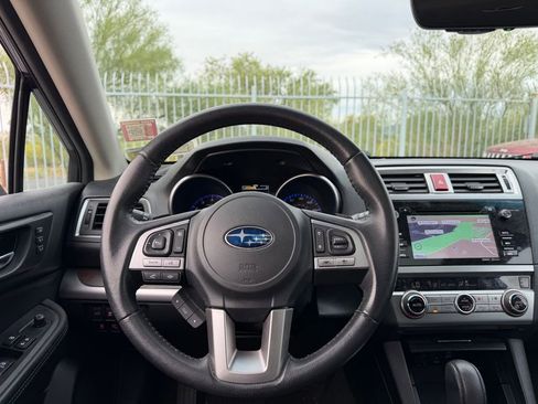Used 2017 Subaru Outback 2.5i Limited image 8
