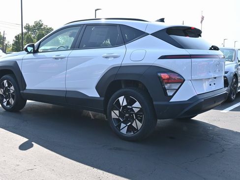 Used 2024 Hyundai Kona SEL w/ Convenience Package image 5