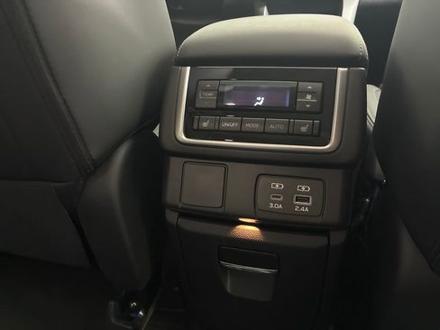 New 2026 Subaru Ascent Limited image 28