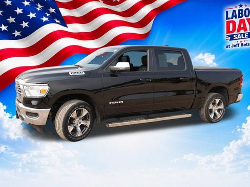 Used 2024 RAM 1500 Laramie AWD/4WD image 10