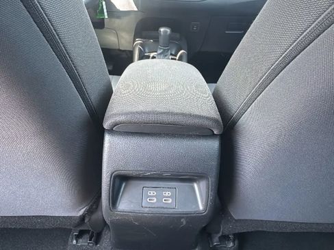 Used 2023 Toyota Corolla LE FWD image 17