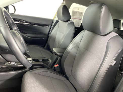 Used 2024 Kia Seltos S FWD image 17