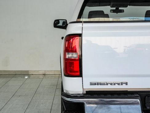 Used 2018 GMC Sierra 1500 2WD Double Cab image 41