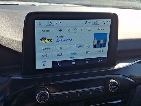 Used 2023 Ford Escape ST-Line Select AWD/4WD image 16