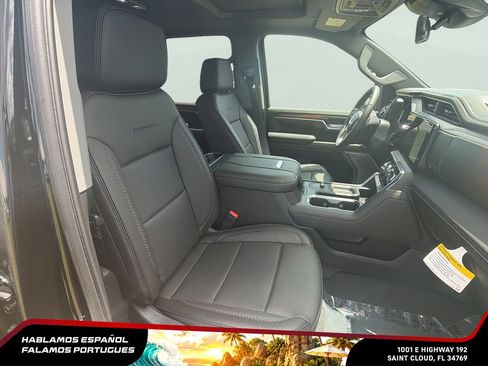 New 2026 GMC Sierra 2500 Denali w/ Denali Reserve Package AWD/4WD image 33