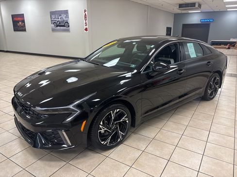 Used 2025 Kia K5 GT-Line image 3