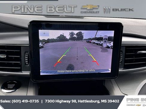 Used 2023 Ford Explorer XLT w/ Equipment Group 202A RWD image 15