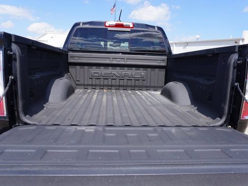 Used 2021 GMC Canyon Denali image 28