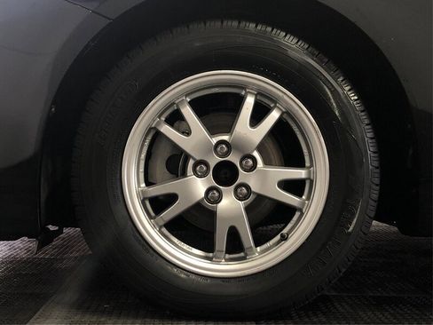 Used 2010 Toyota Prius Three image 18