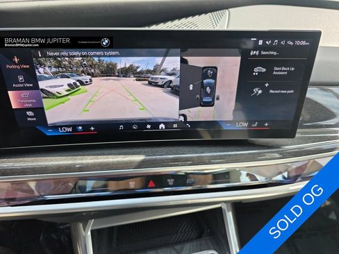 Used 2023 BMW i7 xDrive60 w/ Parking Assistance Package AWD/4WD image 20