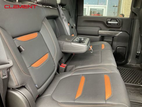 Used 2022 GMC Sierra 2500 AT4 w/ AT4 Premium Plus Package image 31