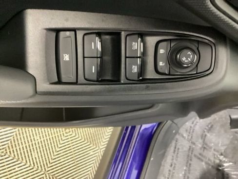 Used 2026 Subaru Crosstrek 2.5i Premium w/ Convenience Package #2 AWD/4WD image 15