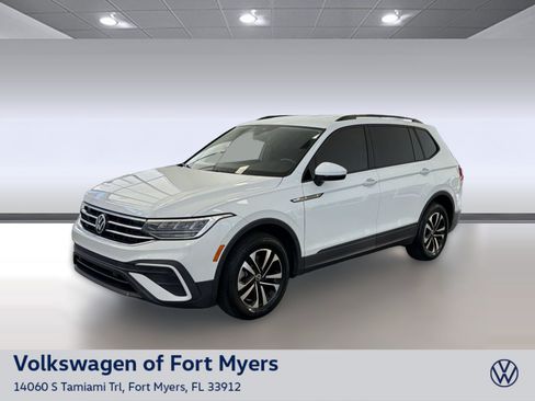 Certified 2024 Volkswagen Tiguan S FWD image 1