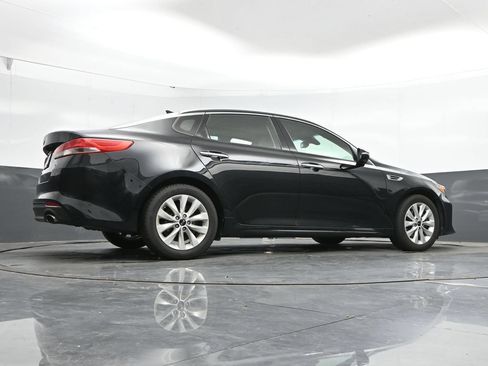 Used 2018 Kia Optima EX w/ Technology Package FWD image 41
