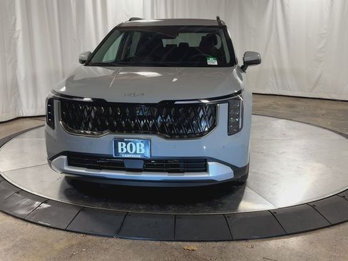 New 2026 Kia Carnival EX image 4