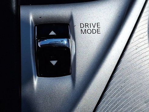 Used 2021 INFINITI Q50 Luxe w/ All Weather Package AWD/4WD image 26