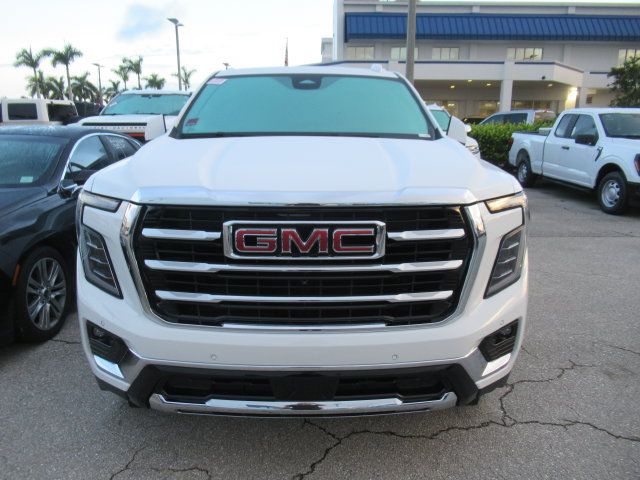 Used 2025 GMC Yukon XL Elevation RWD image 2