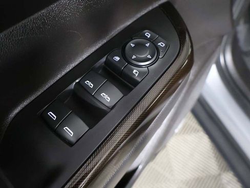 Used 2023 GMC Acadia AT4 w/ Technology Package AWD/4WD image 39